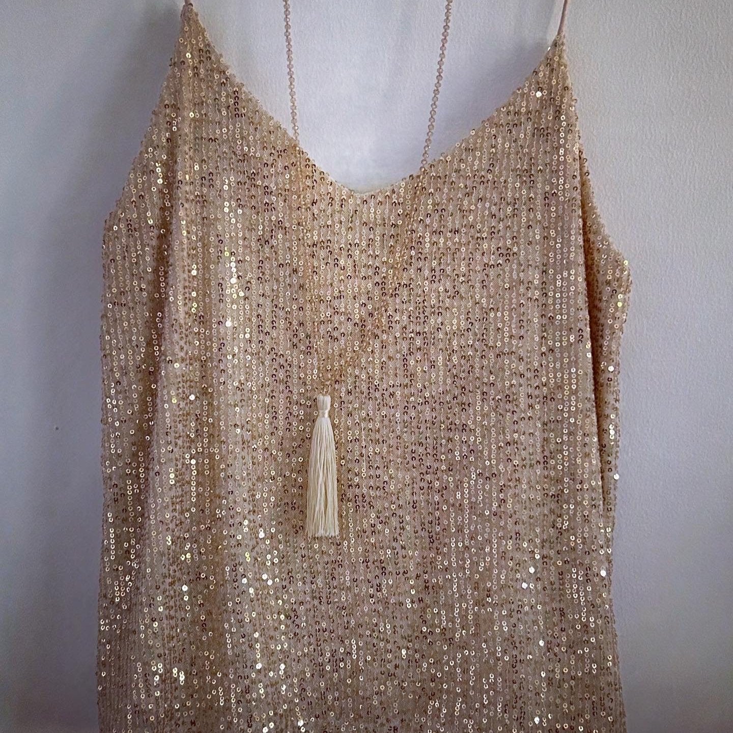 Sequin top gold