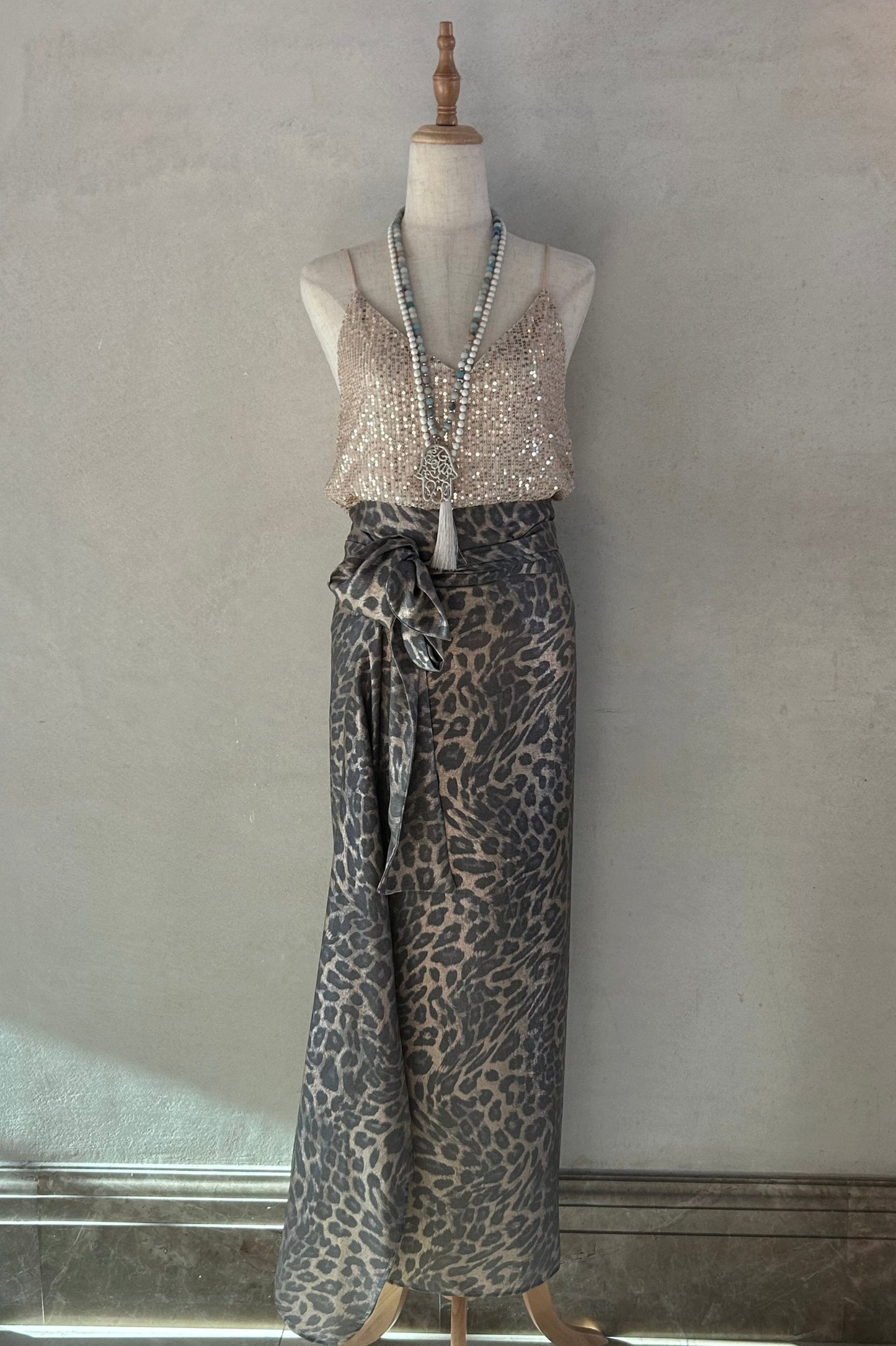 Wrap skirt metallic leopard