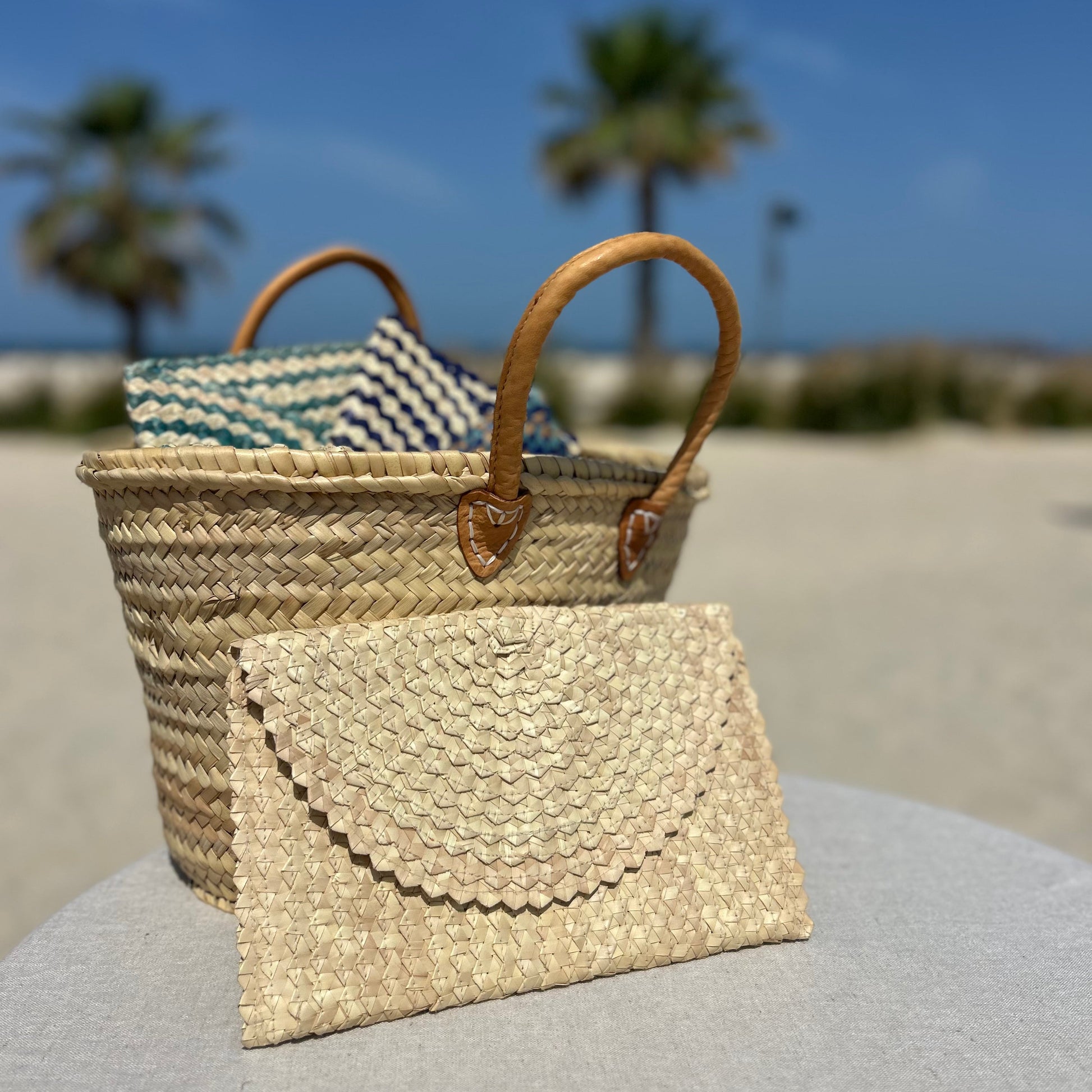 Cream Woven straw envelope clutch bag