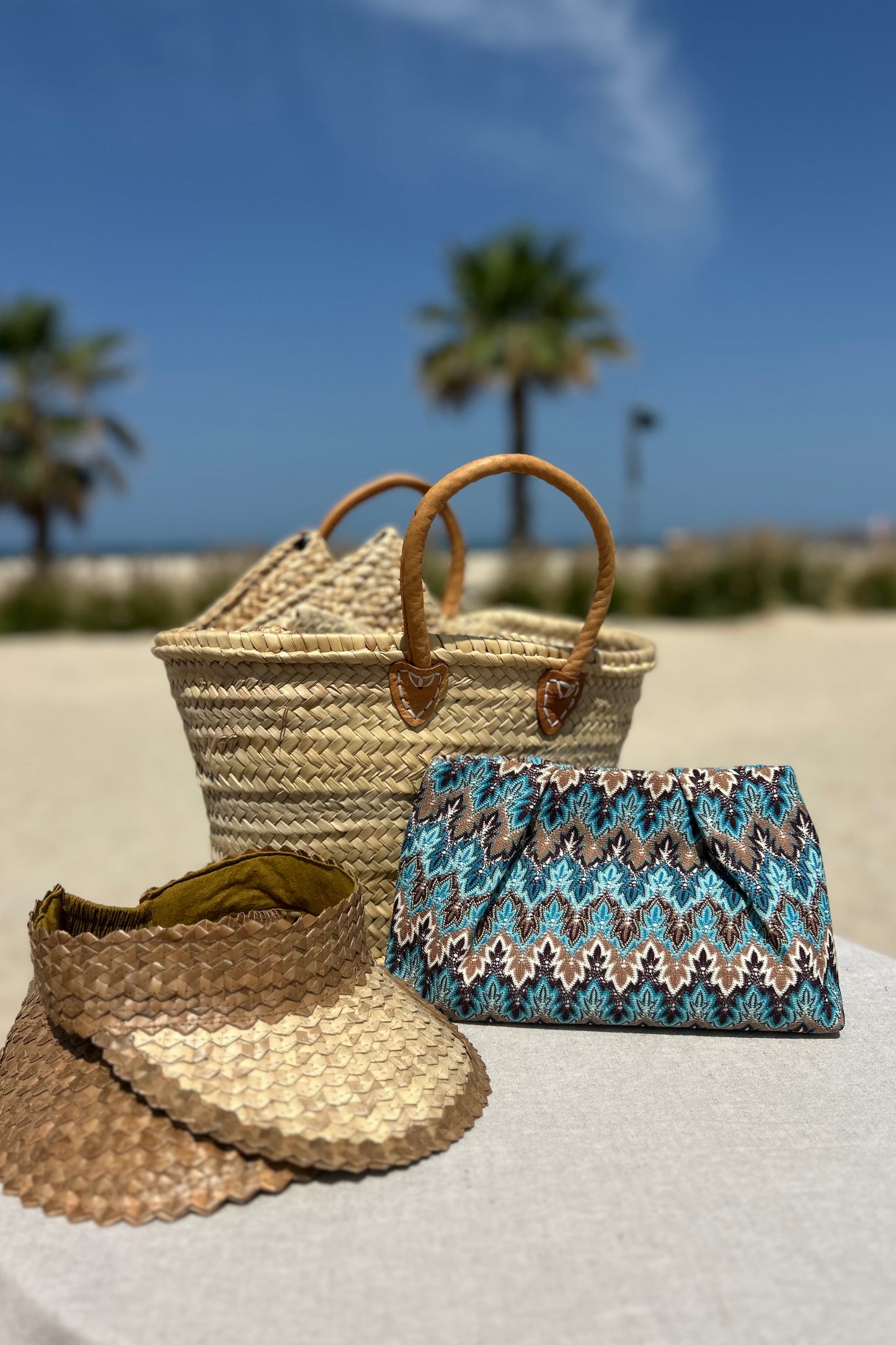 Woven fabric clutch bag